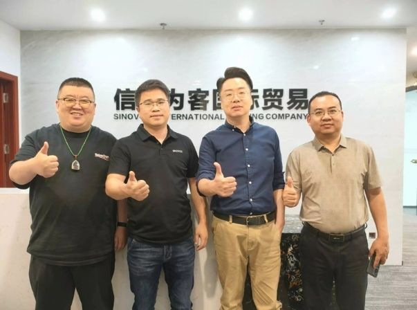 Sinovcle signe un accord stratégique avec Hubei Xinchufeng Motor Vehicle pour une distribution exclusive en Afrique de l'Ouest